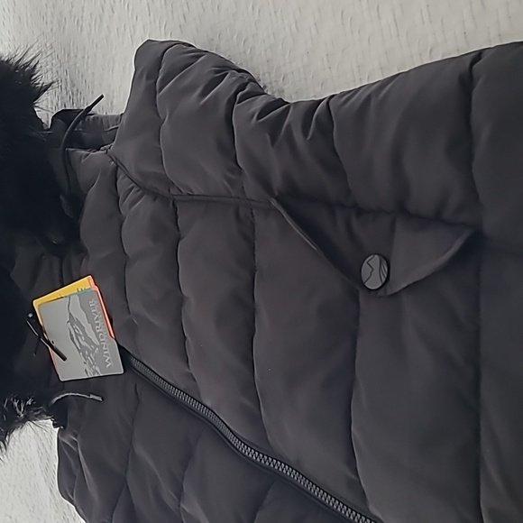 Puffer Vest - Picture 2 of 13